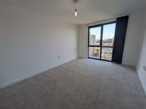 Photo 6- click for photo gallery